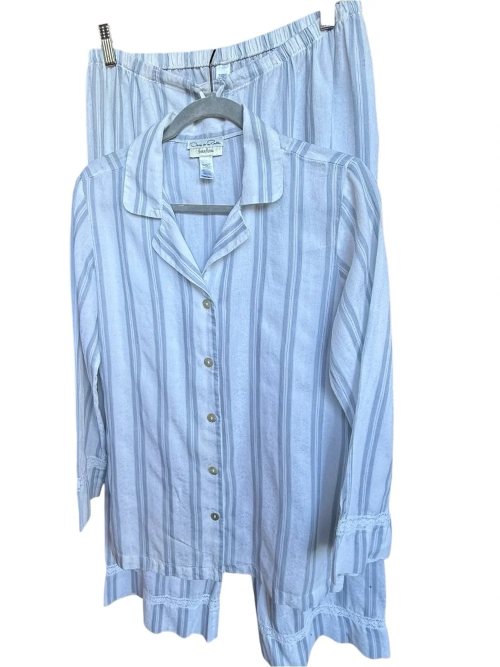 Perfect vintage Oscar de la Renta blue and white pinstripe pajamas 2 piece sz S